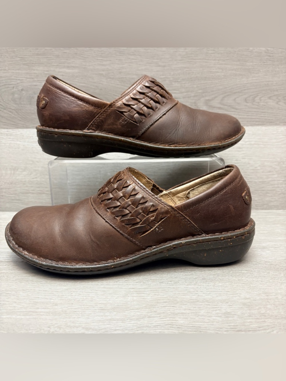 UGG Anila Clogs Braided Brown Leather Slip On Shoes Women’s Size 9M